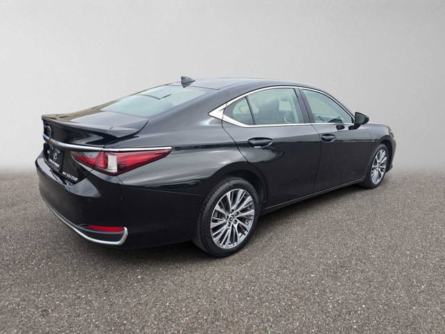 Certified 2021 Lexus ES 250 w/ Premium Package AWD/4WD image 3