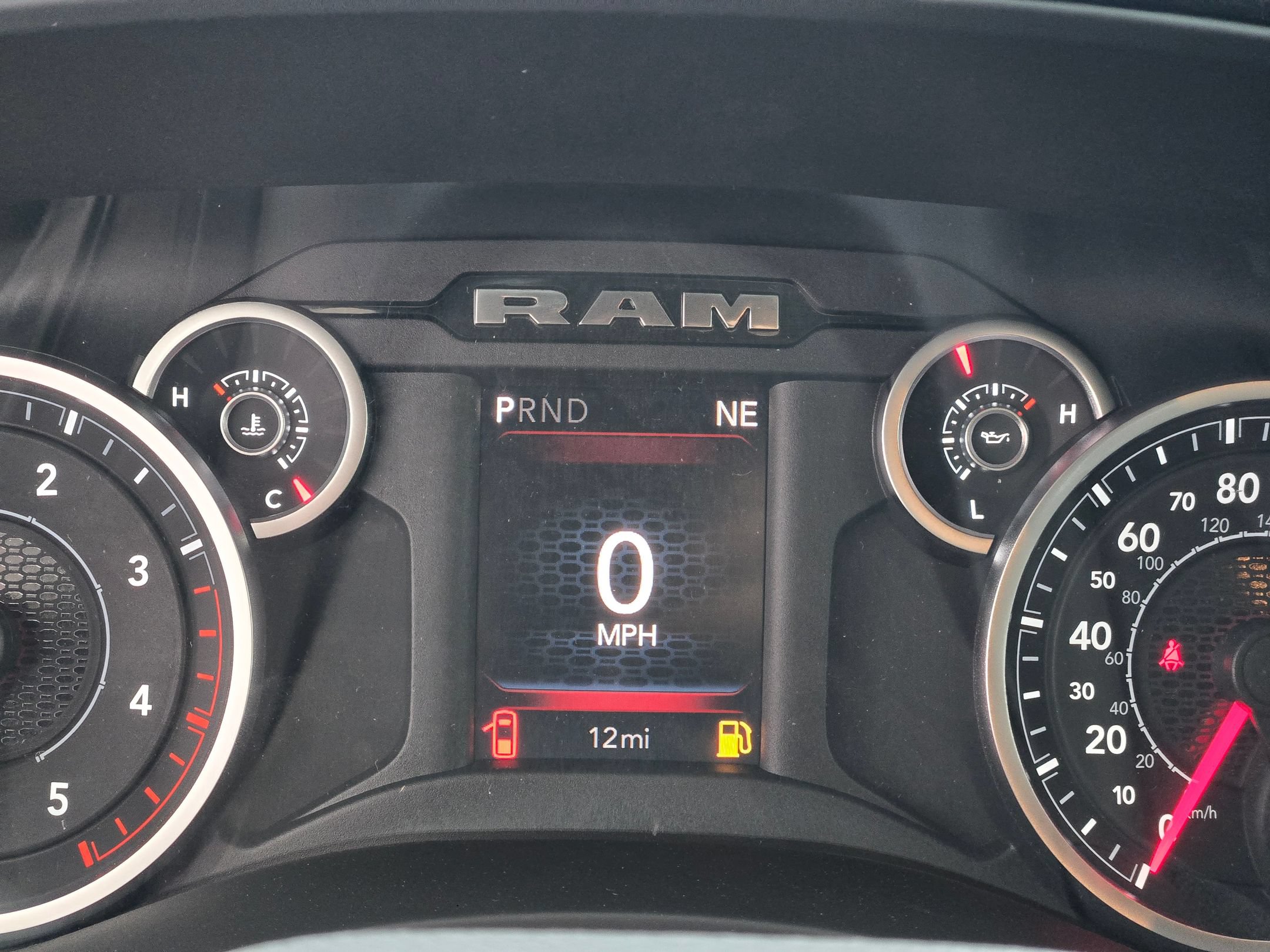 New 2026 RAM 2500 Big Horn AWD/4WD image 26