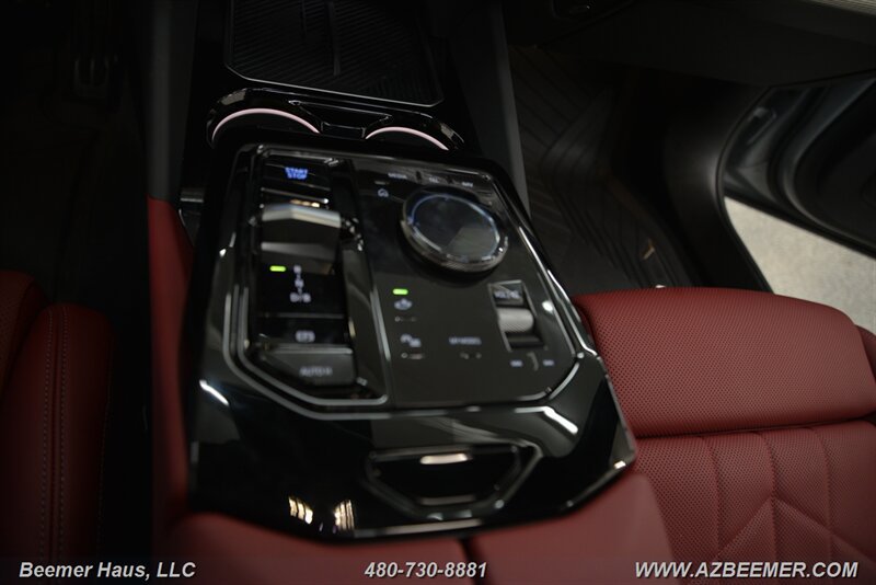 Used 2026 BMW i5 eDrive40 RWD image 31