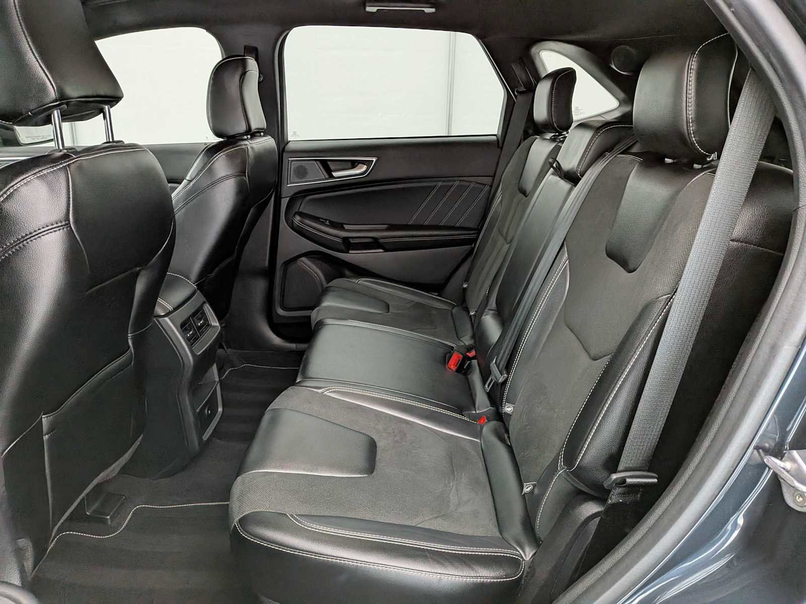 Used 2023 Ford Edge ST AWD/4WD image 19