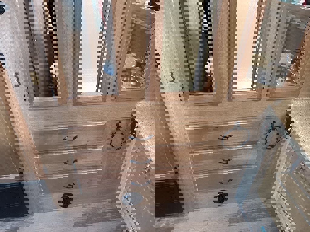 Used 2015 Mercedes-Benz Sprinter 3500 image 31