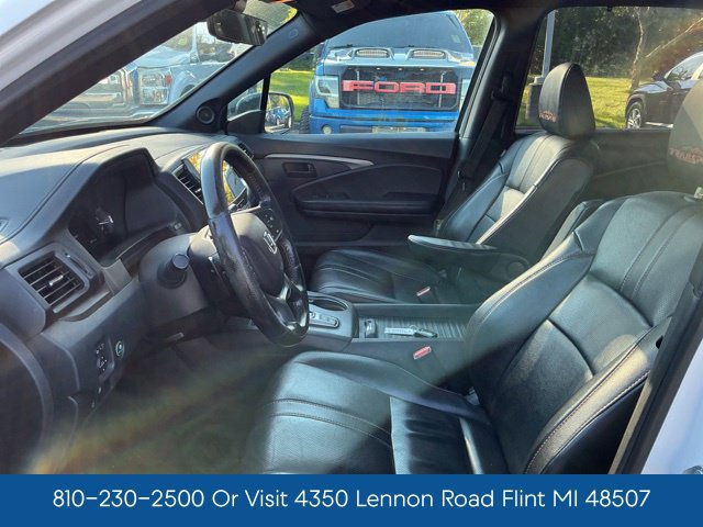 Used 2023 Honda Passport TrailSport image 12