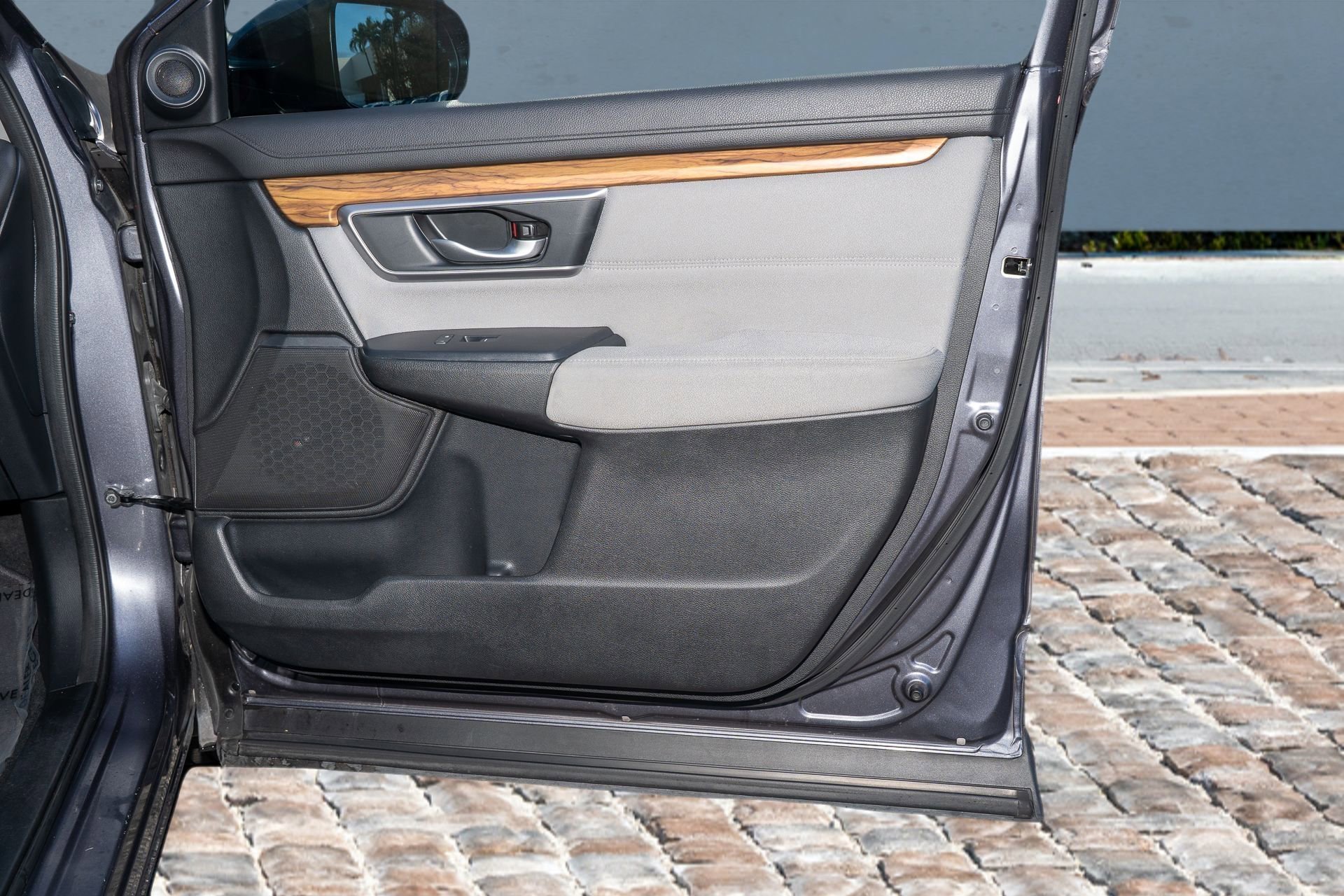 Used 2020 Honda CR-V EX image 12