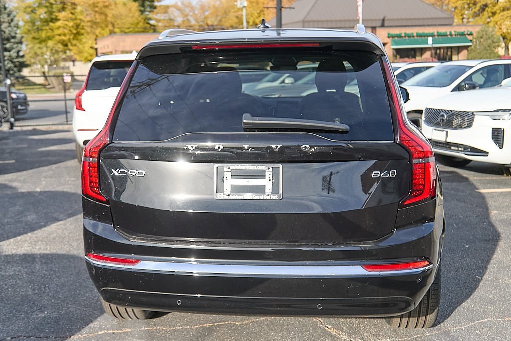 New 2026 Volvo XC90 B6 Ultra image 8