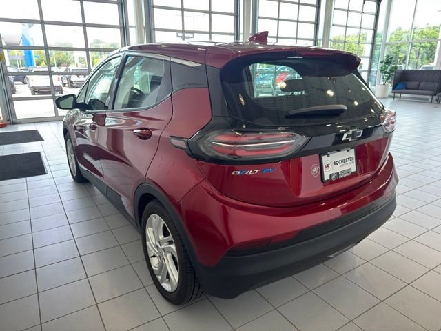 Used 2023 Chevrolet Bolt LT FWD image 41