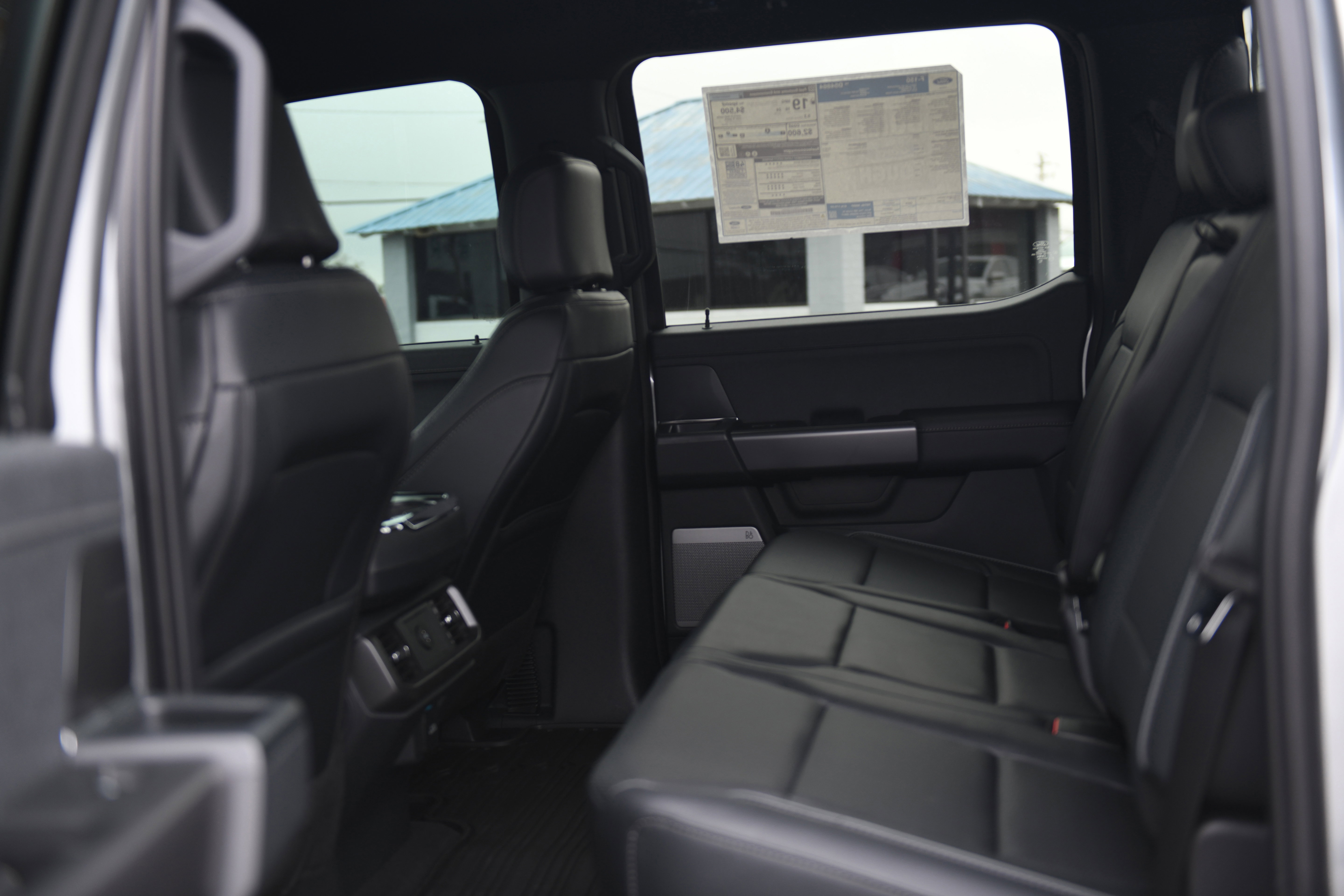 New 2026 Ford F150 Lariat w/ Equipment Group 501A Mid image 18