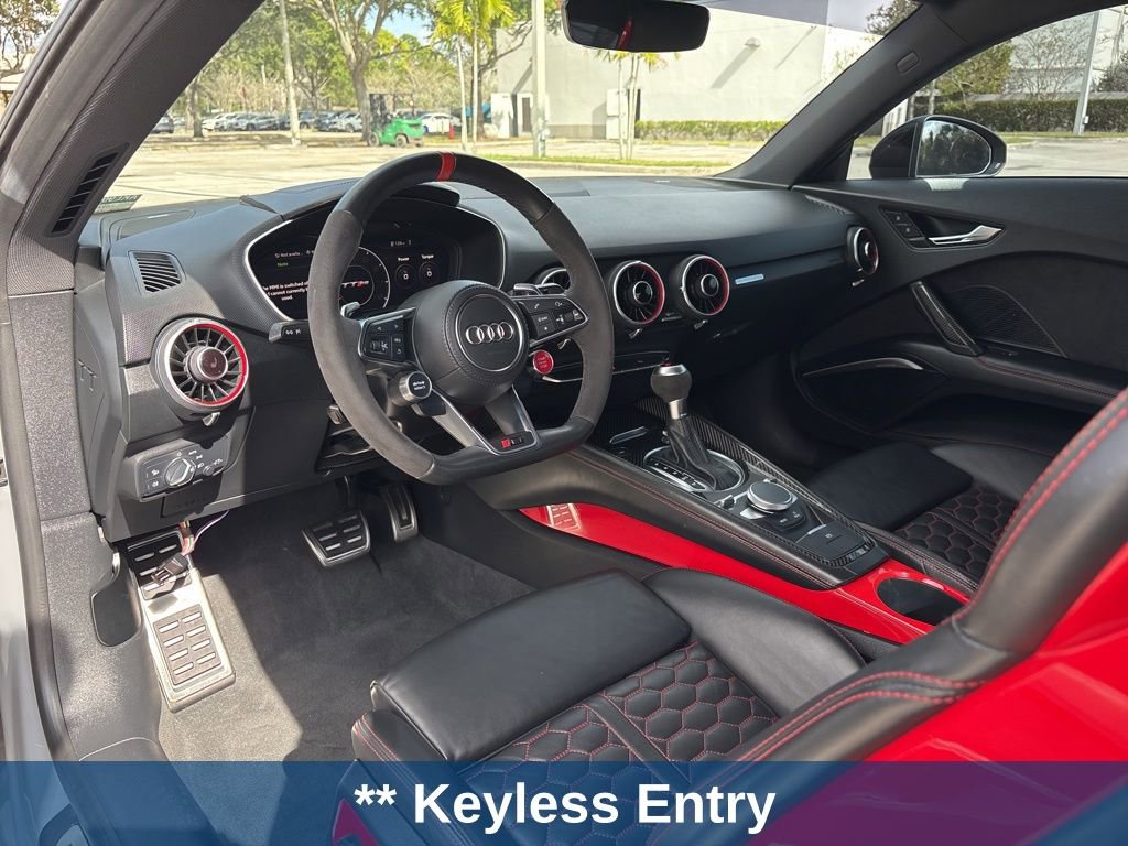 Used 2019 Audi TT RS w/ Technology Package image 15