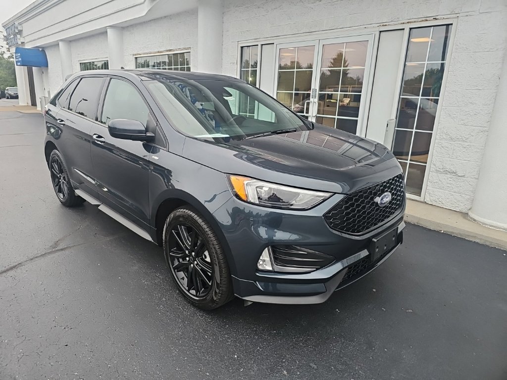 Used 2024 Ford Edge ST-Line AWD/4WD image 2