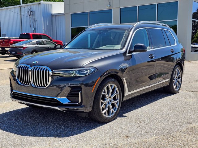 Used 2022 BMW X7 xDrive40i w/ Luxury Seating Package AWD/4WD image 4