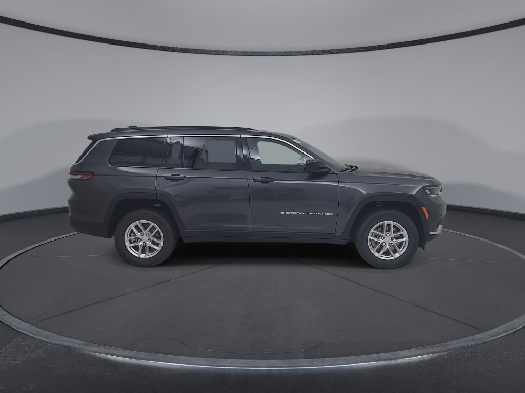 New 2026 Jeep Grand Cherokee L Laredo AWD/4WD image 17