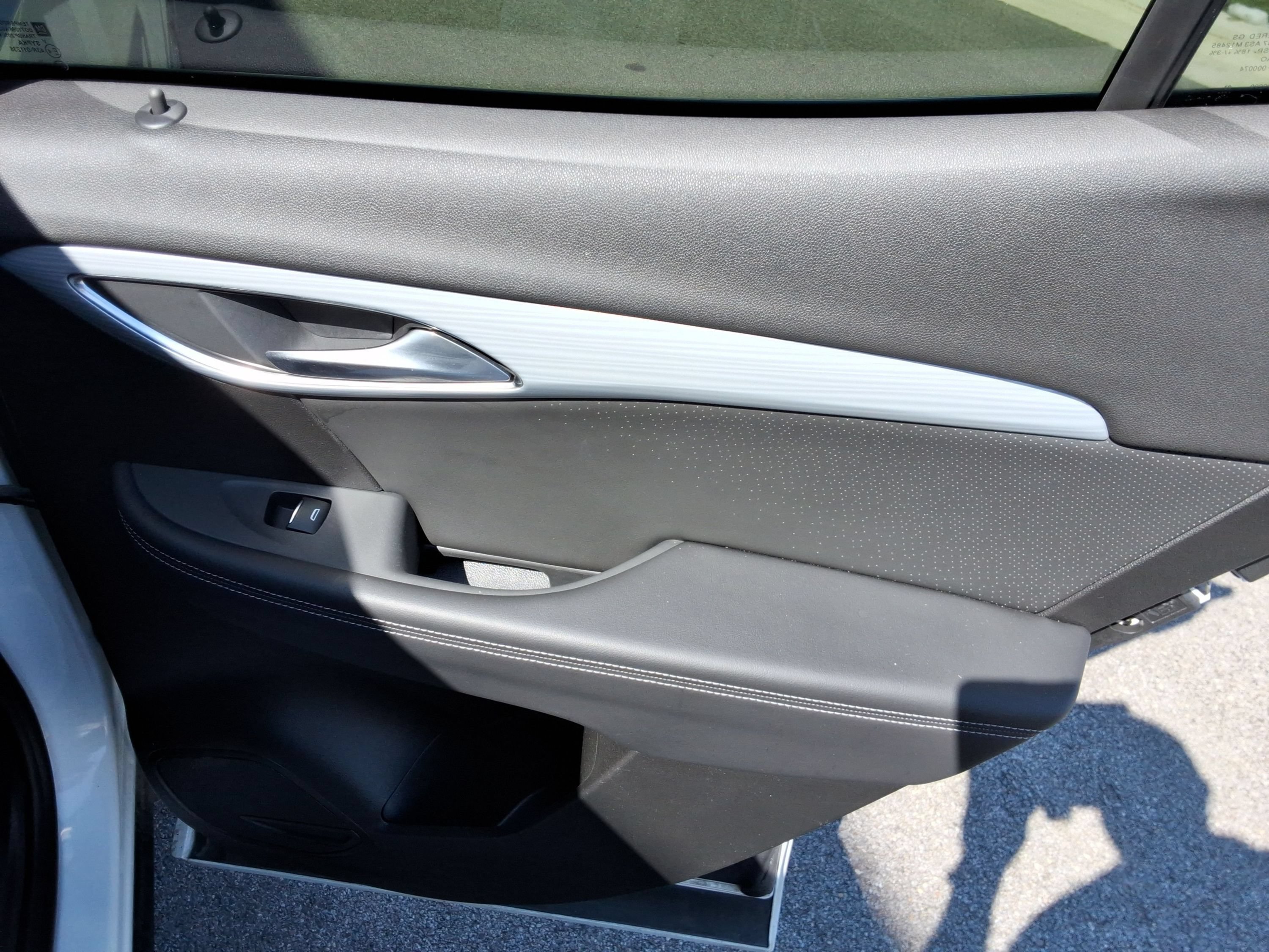 Used 2024 Buick Envision Avenir AWD/4WD image 24