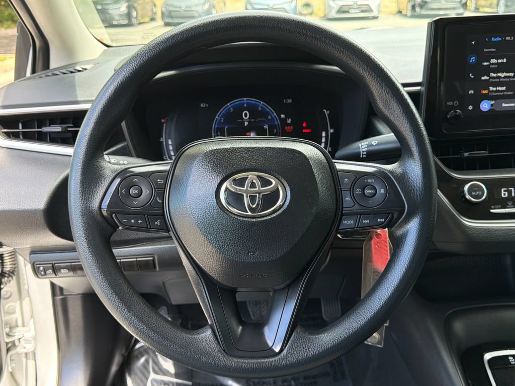 Used 2026 Toyota Corolla LE FWD image 25