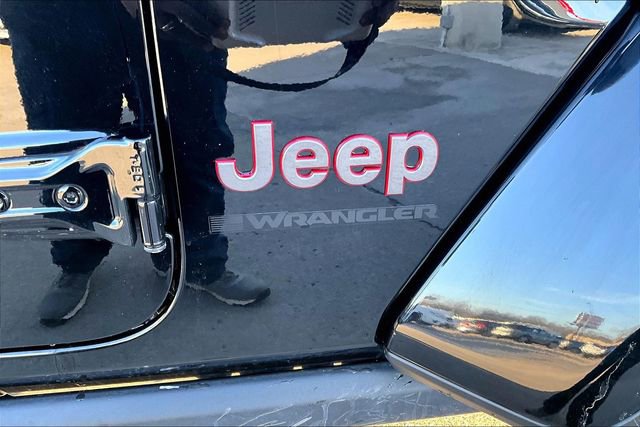 Used 2023 Jeep Wrangler Rubicon w/ Dual Top Group image 21