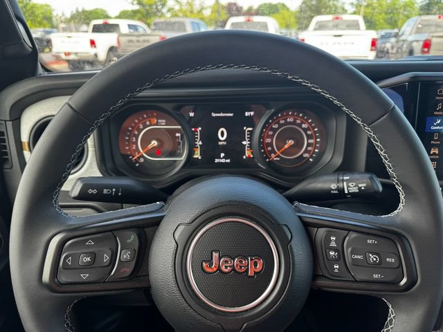 Certified 2025 Jeep Gladiator Mojave AWD/4WD image 22