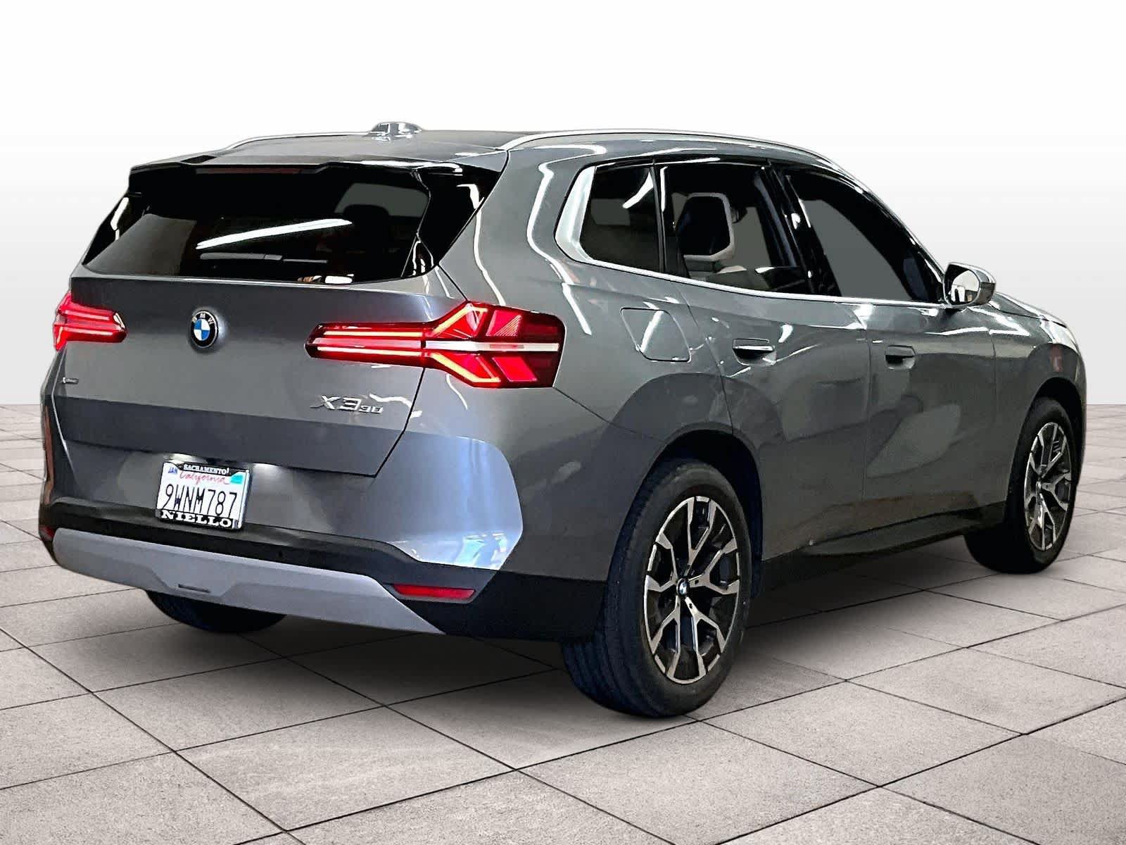 Used 2026 BMW X3 xDrive30i w/ Premium Package AWD/4WD image 15
