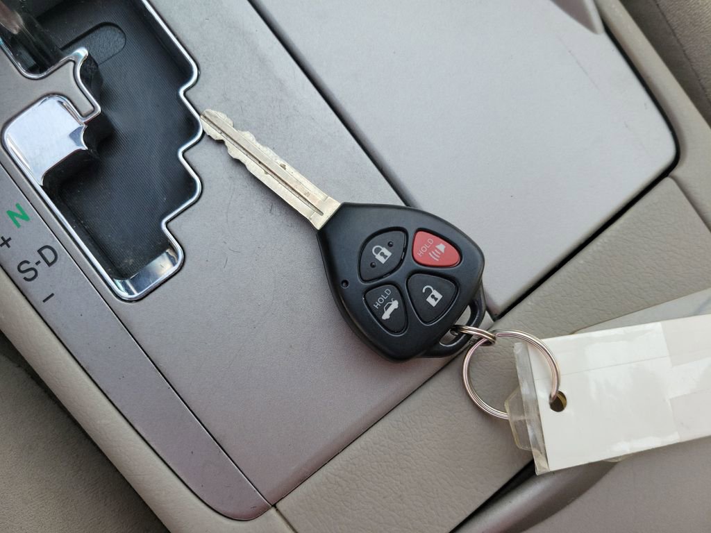 Used 2011 Toyota Camry LE w/ LE Extra-Value Pkg image 35