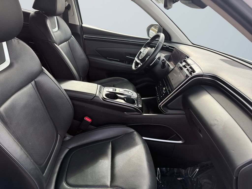 Used 2024 Hyundai Tucson Limited image 15