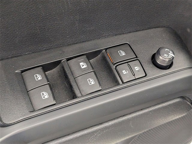 Used 2019 Toyota Tacoma SR w/ SR Convenience Package image 11