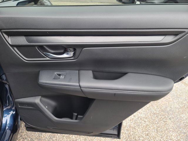 Used 2025 Honda CR-V LX image 16