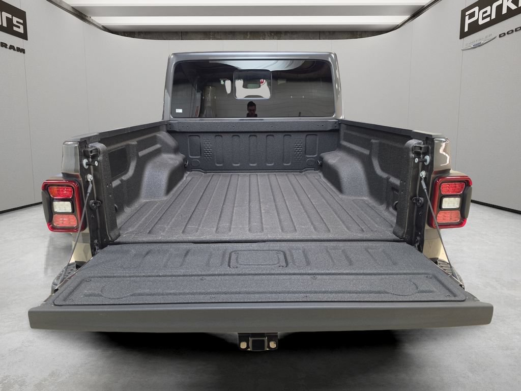 New 2026 Jeep Gladiator Rubicon AWD/4WD image 10