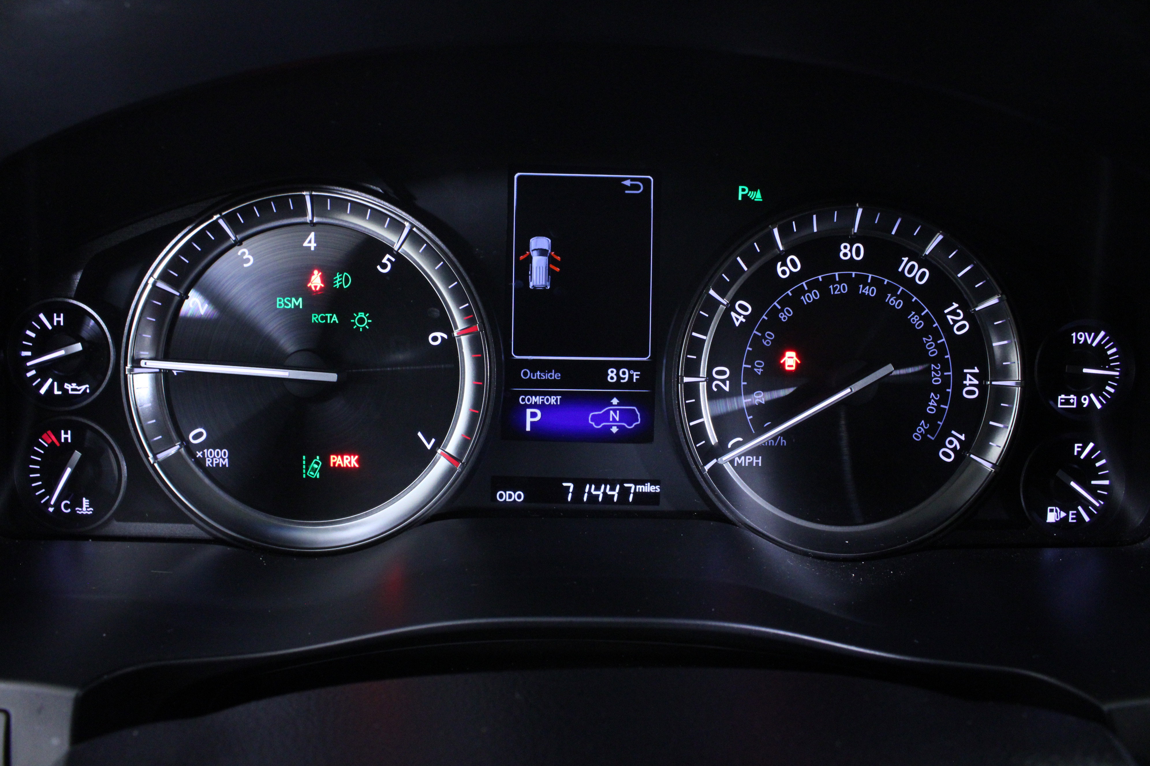 Used 2017 Lexus LX 570 4WD w/ Luxury Package image 23