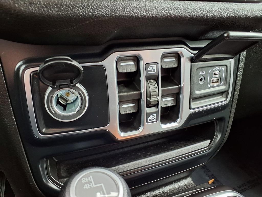 Certified 2024 Jeep Wrangler Sport S image 10