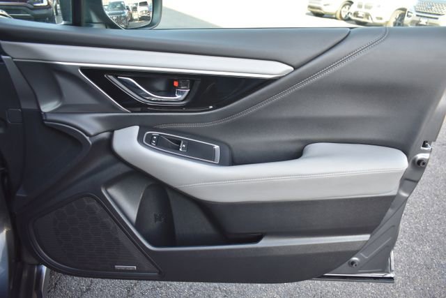 Used 2022 Subaru Outback Limited image 48