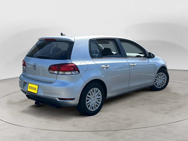Used 2014 Volkswagen Golf 4-Door FWD image 5
