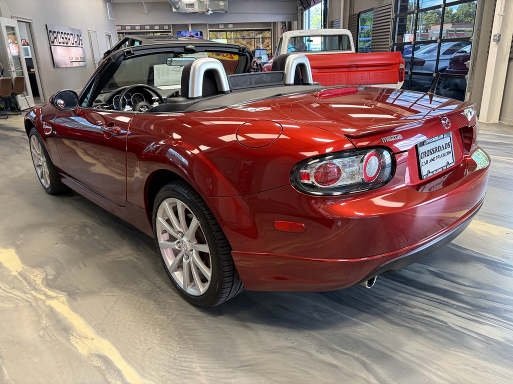 Used 2007 MAZDA MX-5 Miata Touring w/ Appearance Pkg RWD image 27