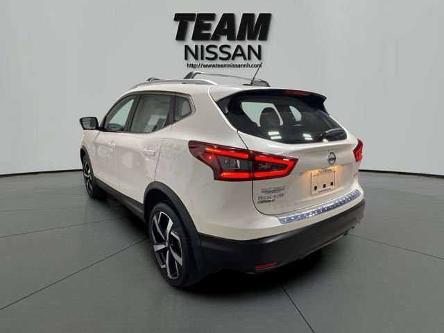 Certified 2022 Nissan Rogue Sport SL AWD/4WD image 4