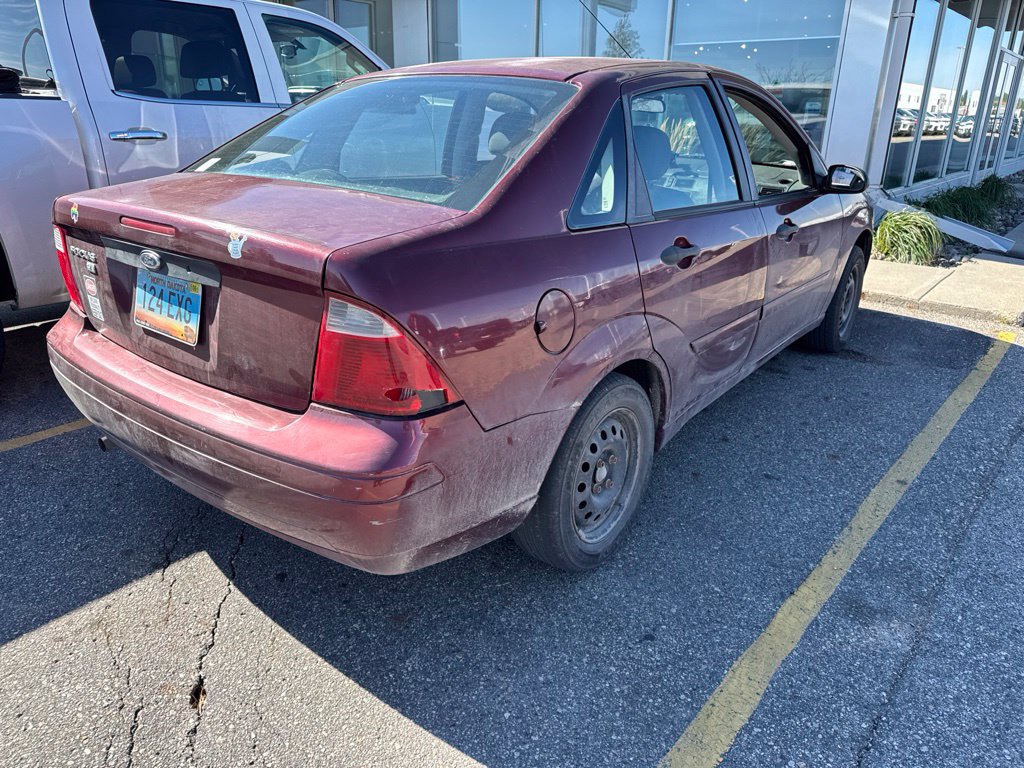 Used 2007 Ford Focus SES FWD image 4