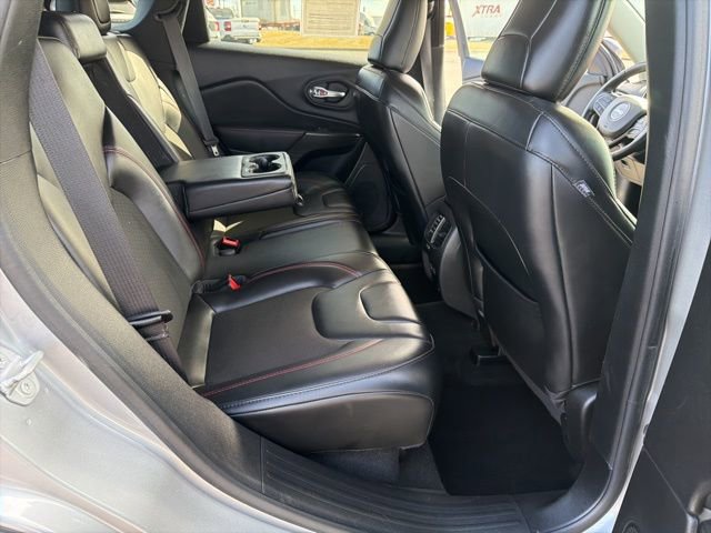 Used 2021 Jeep Cherokee Trailhawk image 35