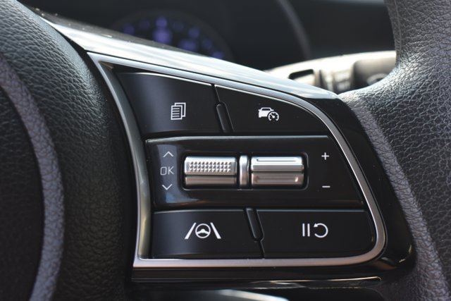 Used 2024 Kia Forte LXS FWD image 19