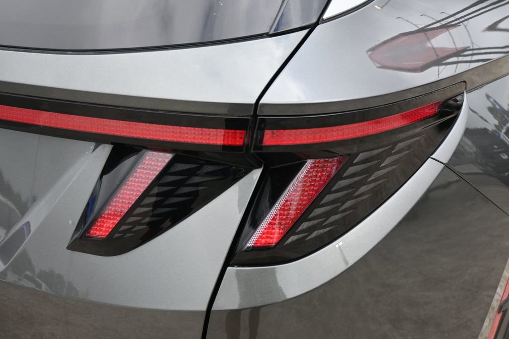 Used 2022 Hyundai Tucson Limited w/ Cargo Package image 19