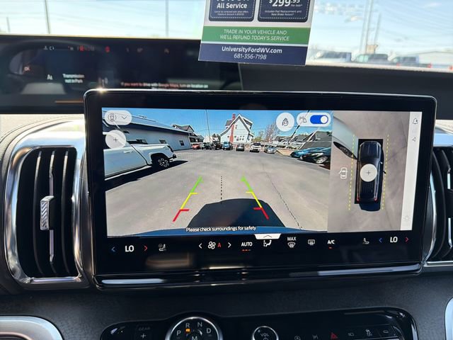 New 2026 Ford Expedition Tremor image 25