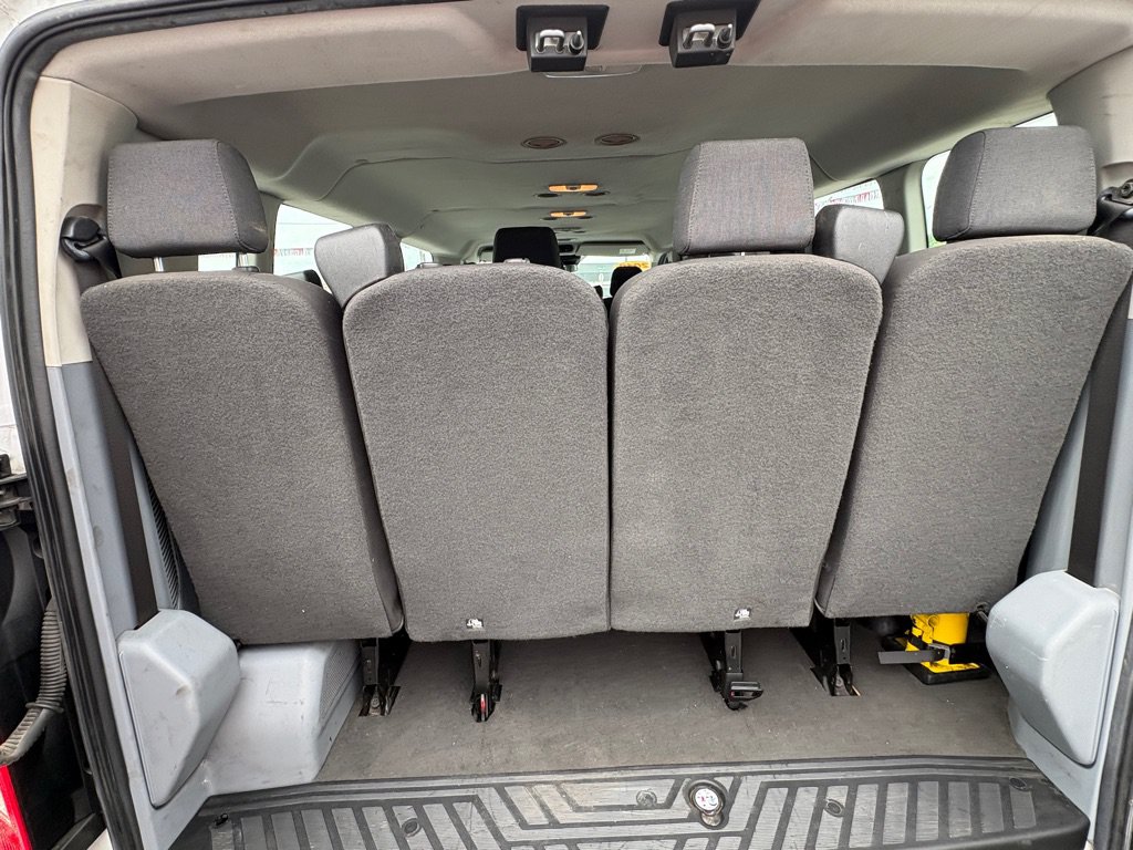 Used 2019 Ford Transit 350 XLT RWD image 12