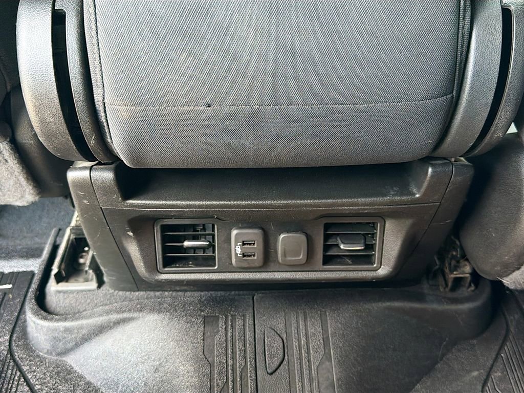 Used 2022 GMC Sierra 2500 SLE w/ SLE Convenience Package image 25