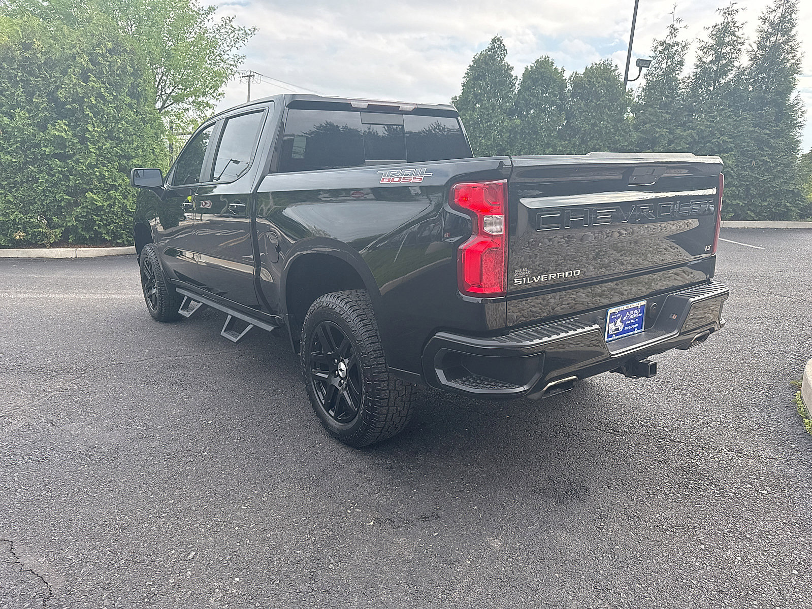 Used 2019 Chevrolet Silverado 1500 LT Trail Boss AWD/4WD image 7
