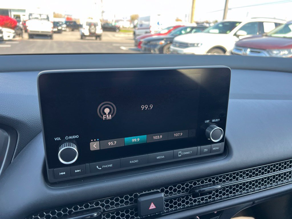 Used 2024 Honda HR-V Sport image 11