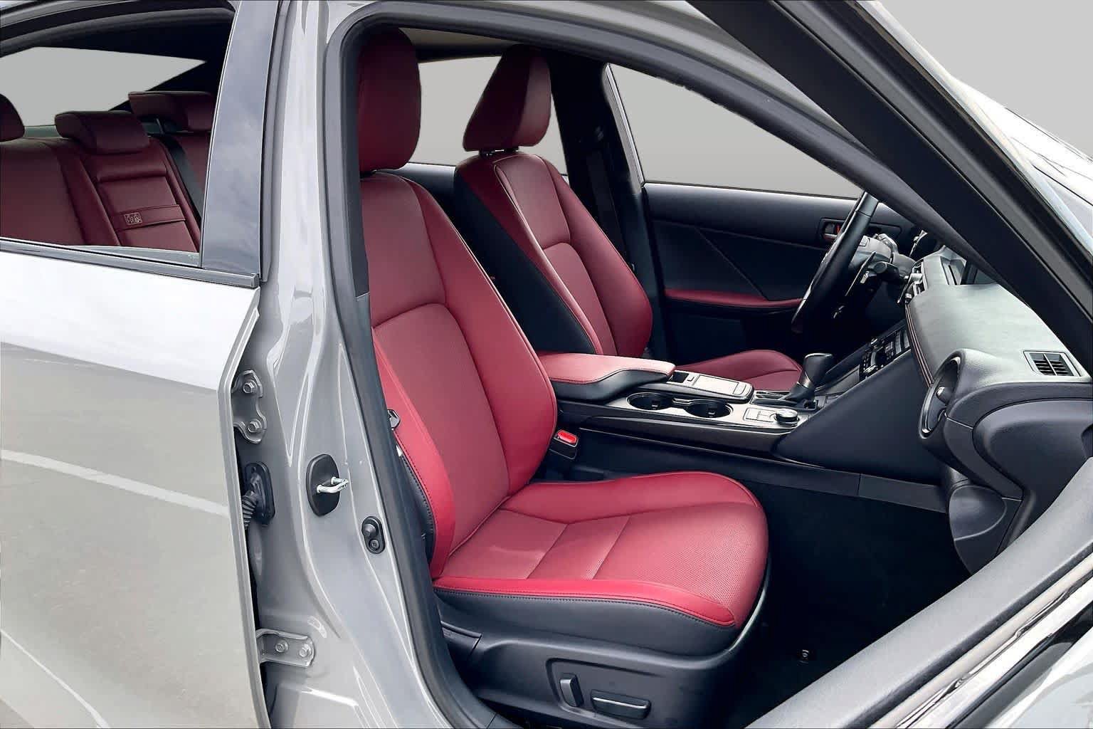 Used 2025 Lexus IS 350 F Sport w/ Accessory Package 2 RWD image 7