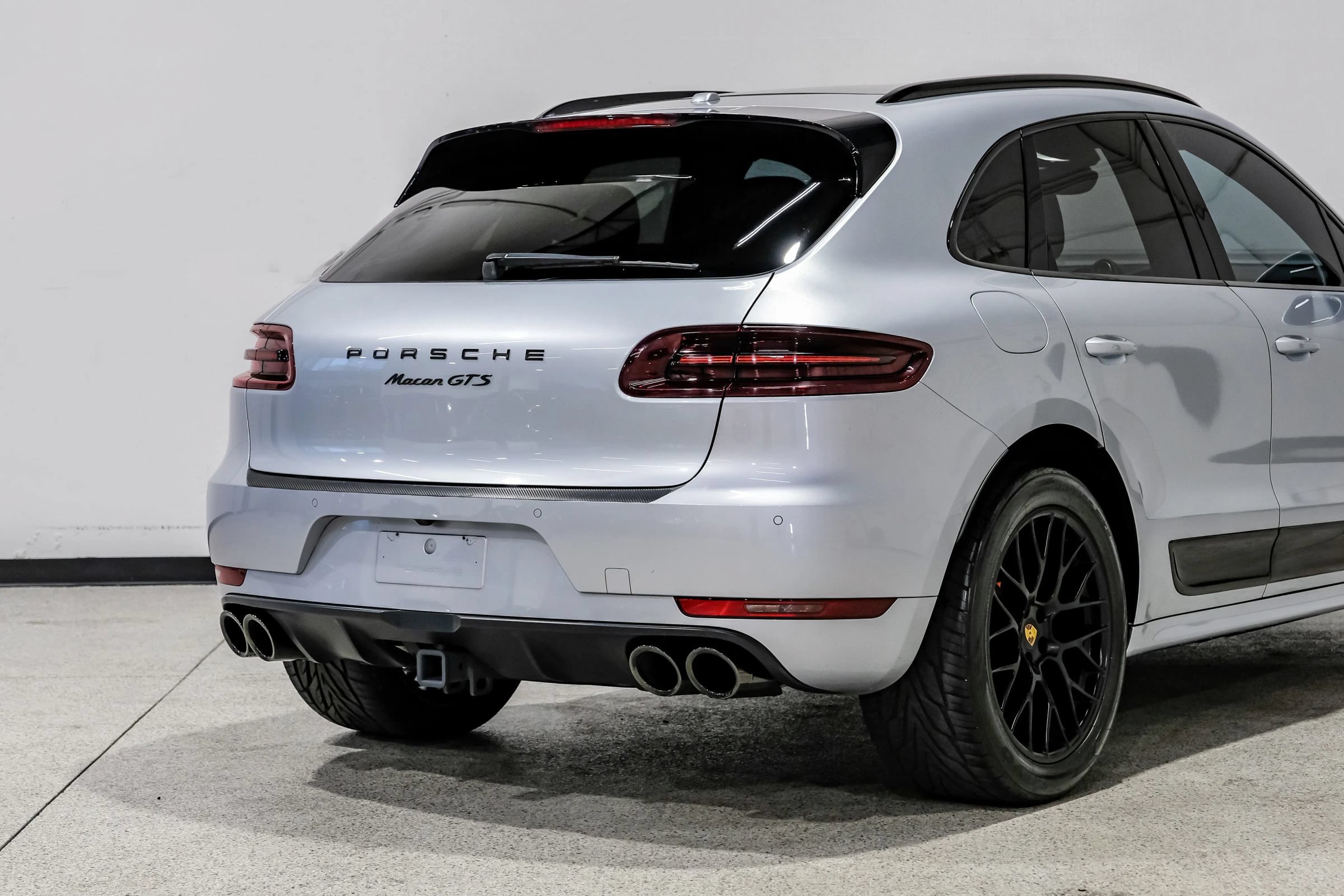 Used 2018 Porsche Macan GTS w/ Premium Package Plus AWD/4WD image 14