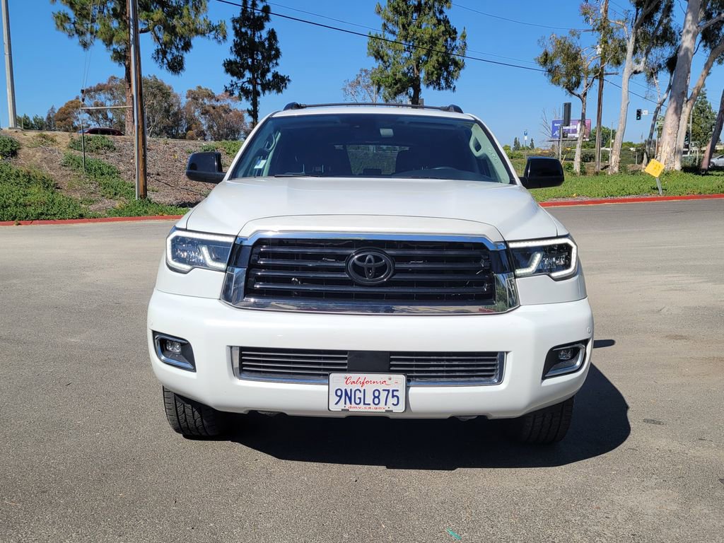 Used 2022 Toyota Sequoia TRD Sport AWD/4WD image 5