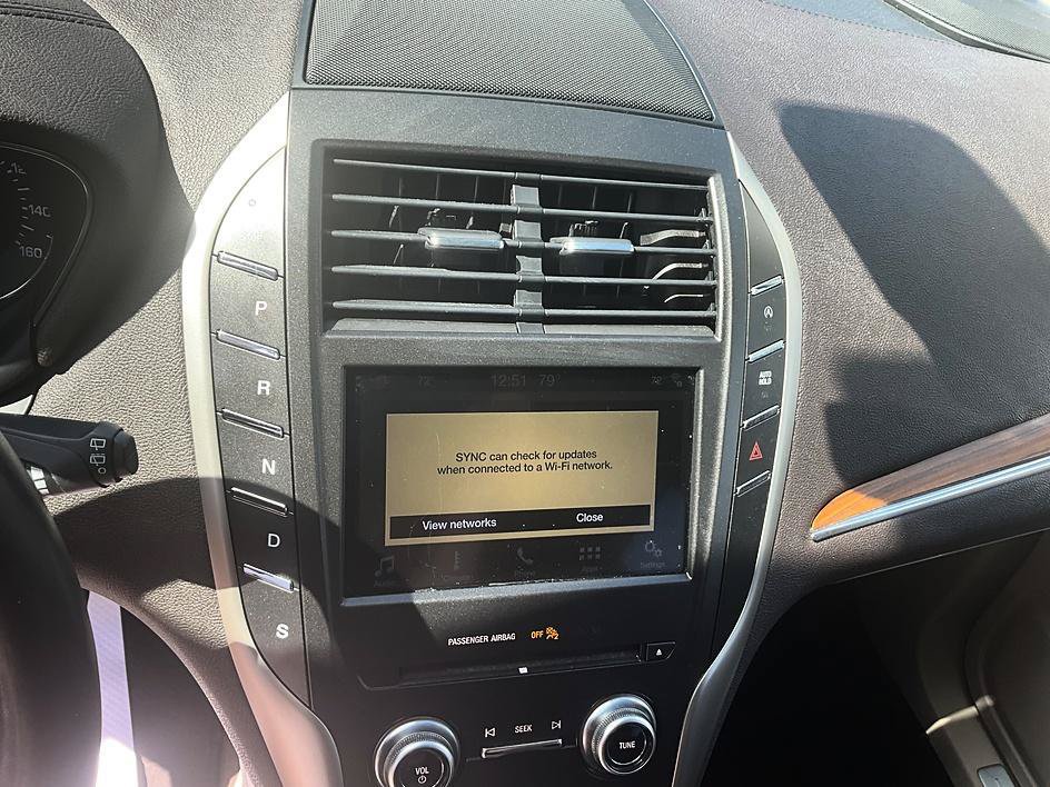 Used 2019 Lincoln MKC Select w/ MKC Climate Package FWD image 20