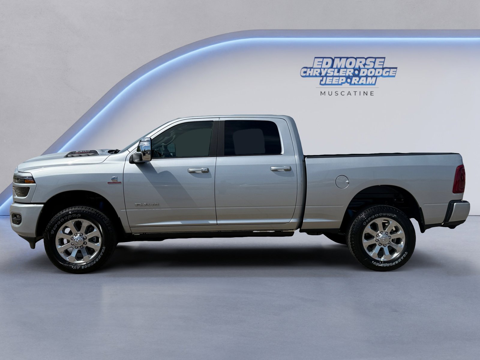 New 2026 RAM 2500 Laramie AWD/4WD image 2