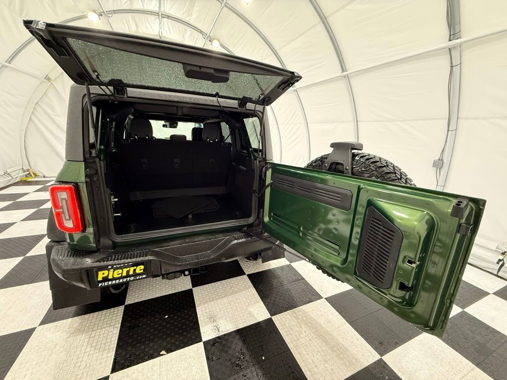 Used 2023 Ford Bronco Badlands w/ Sasquatch Package image 4