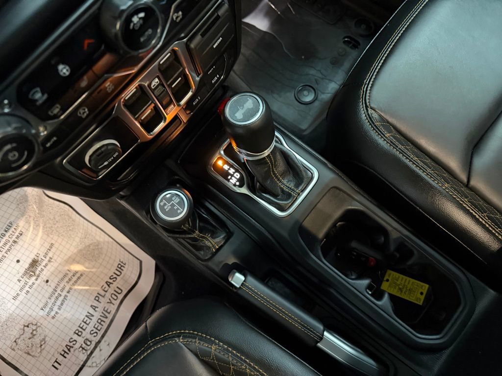 Used 2022 Jeep Wrangler Unlimited Sahara image 32