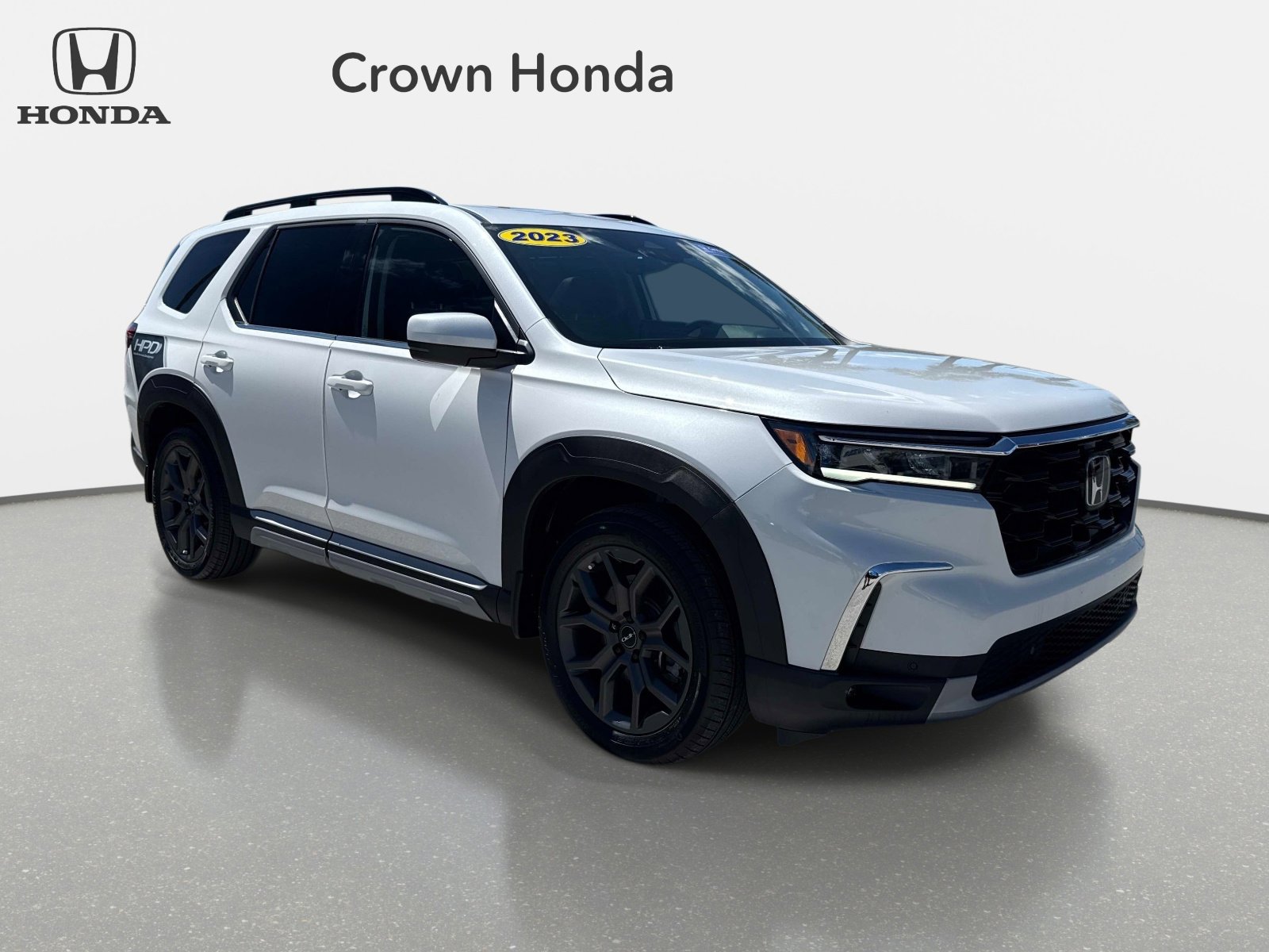 Certified 2023 Honda Pilot Touring image 7