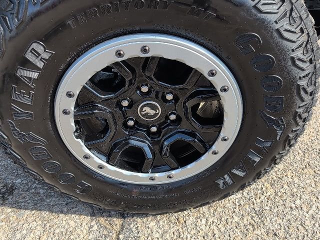 Used 2021 Ford Bronco Badlands image 22