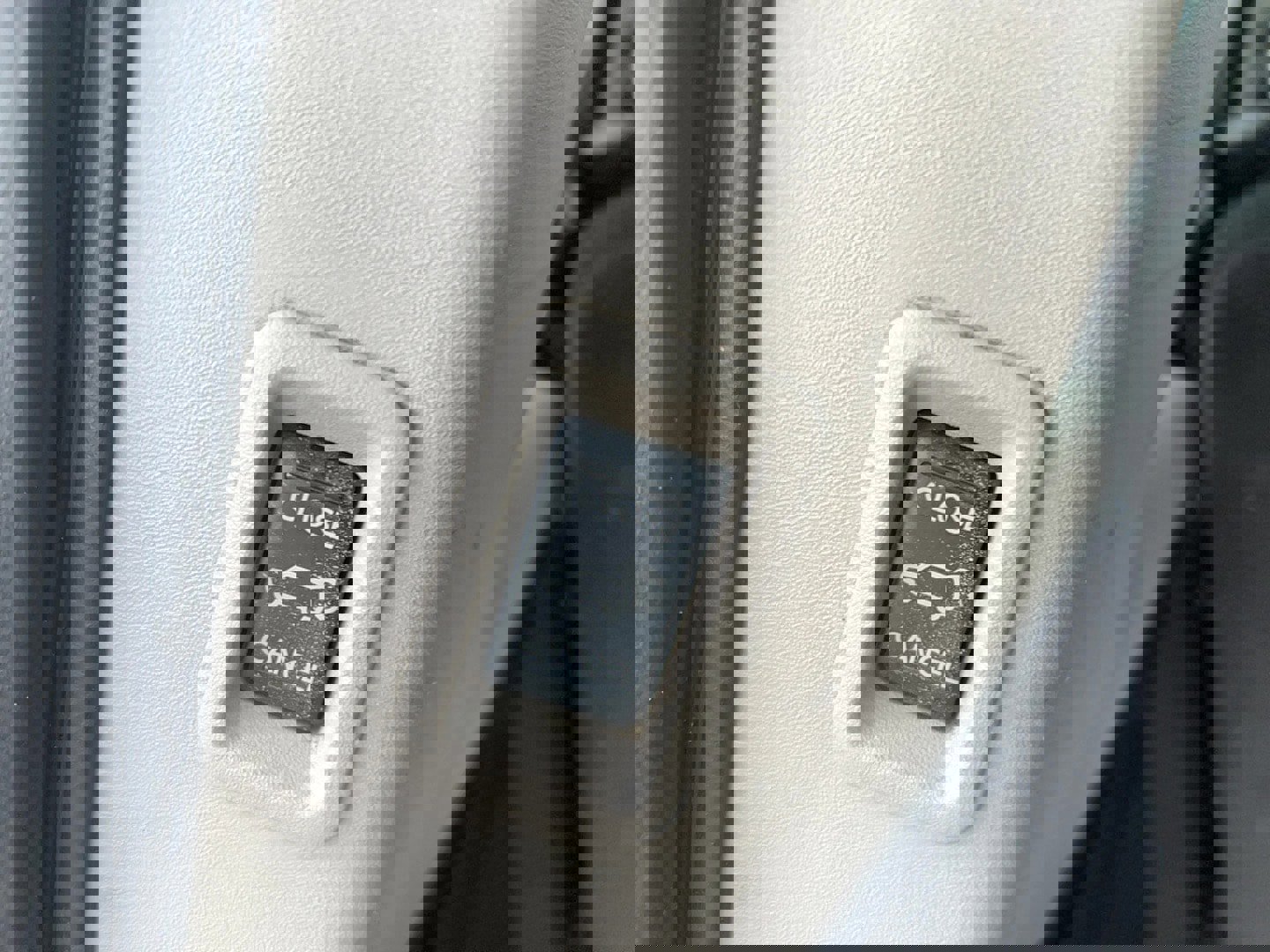 Used 2013 Nissan Armada SV image 26