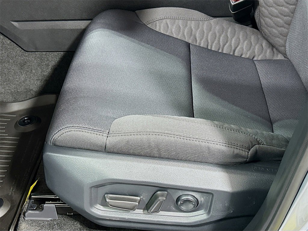 New 2025 Toyota Tundra SR5 image 16